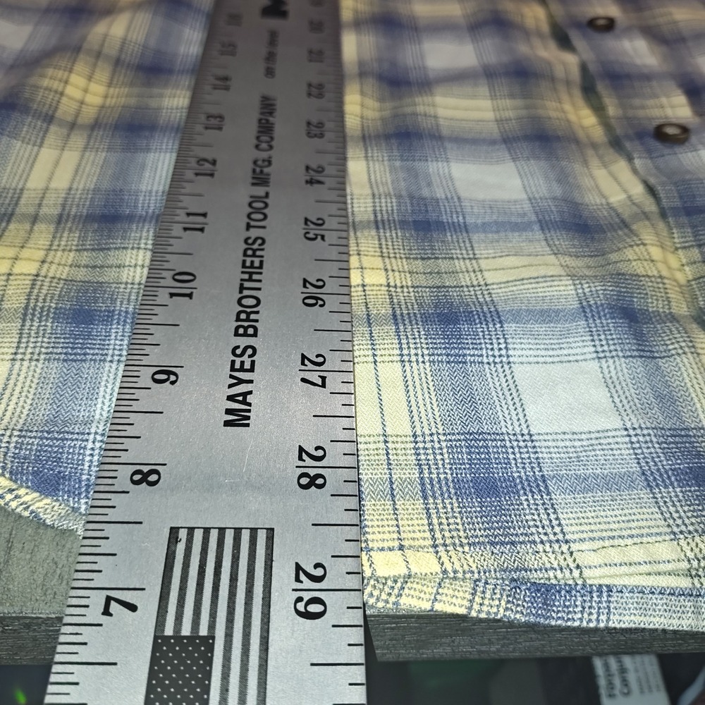Wrangler Men Cowboy Wash long-sleeve plaid button-down shirt,Size Large - Picture 3 of 9
